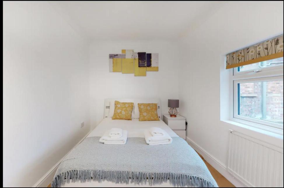 ロンドンNew Spacious 1 Bed Studio Flat In Aldgateアパートメント エクステリア 写真